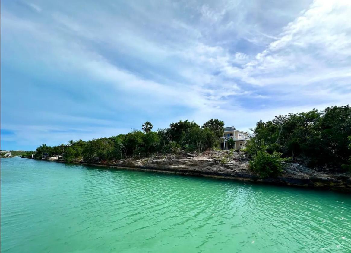 Water Front House Apartment Turtle Cove Bagian luar foto